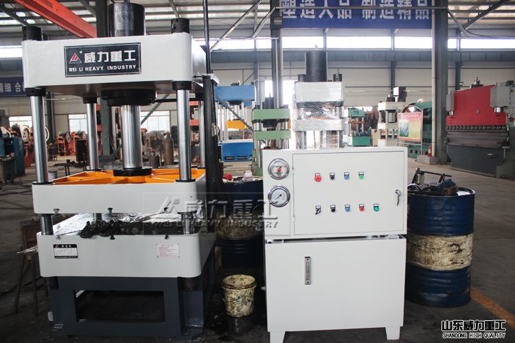 315噸液壓機發(fā)貨