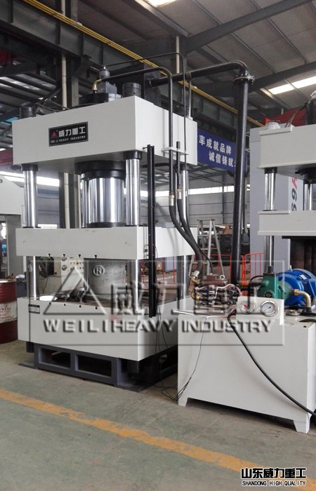 500噸液壓機(jī)車間