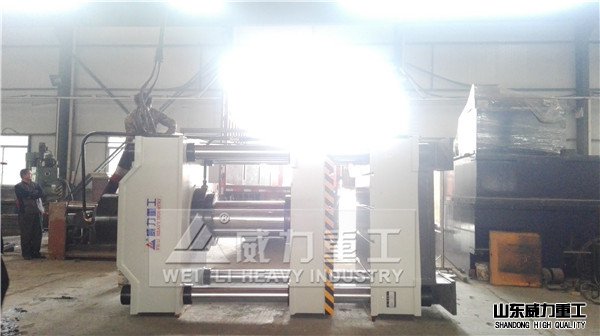 315噸液壓機(jī)車間