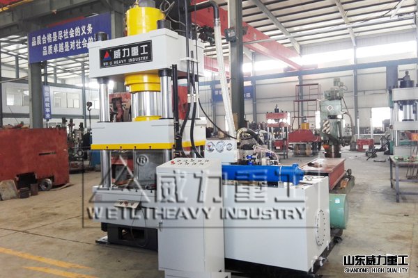 500噸液壓機(jī)現(xiàn)貨