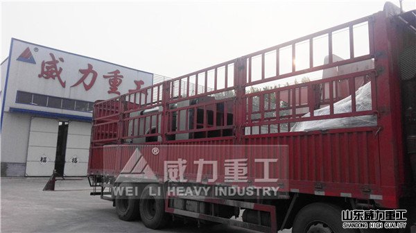 500噸四柱液壓機(jī)車間