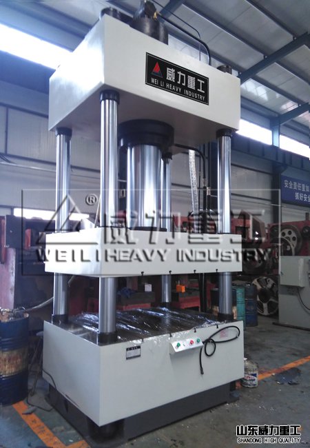 500噸液壓機(jī)車間