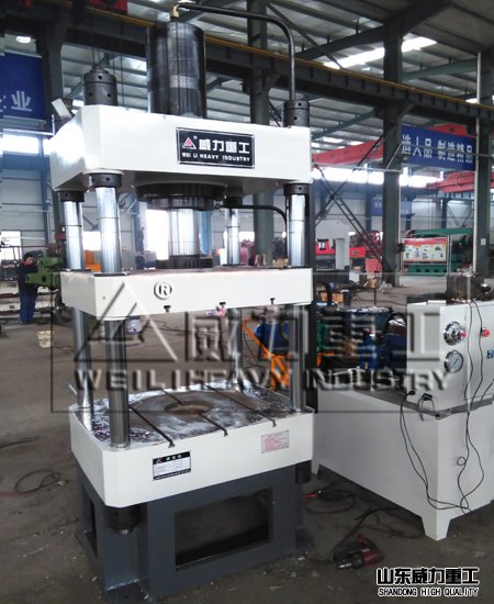 100噸液壓機車間