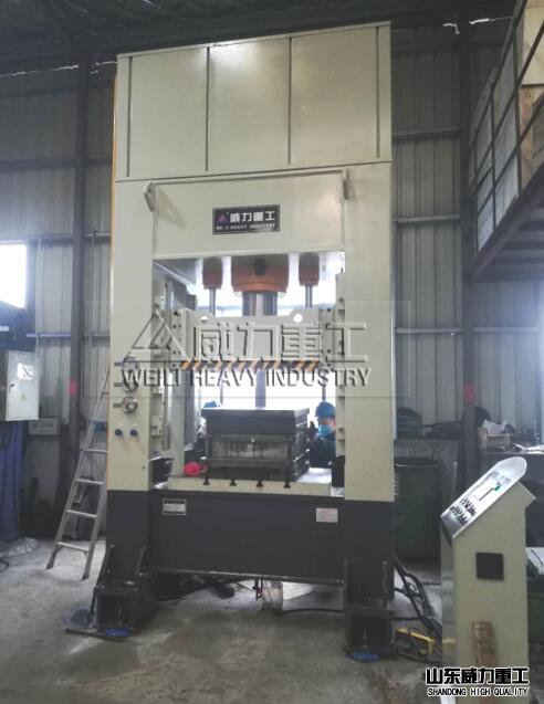 框架式液壓機(jī)