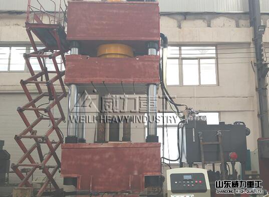 800噸液壓機(jī)車間