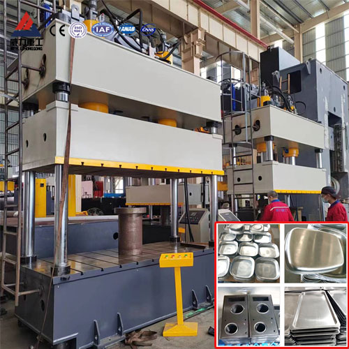 200噸四柱液壓機(jī)（2400mm*1200mm工作臺(tái)面）