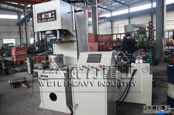 100噸單臂液壓機(jī)