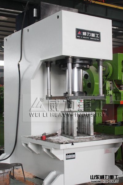 315噸單臂液壓機生產(chǎn)廠家