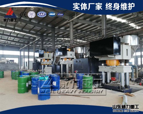 3臺耐火材料液壓機(jī)