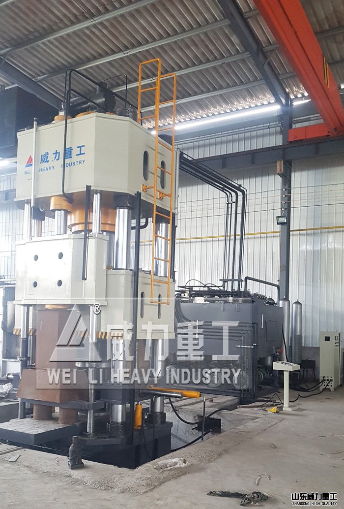 1000噸液壓機徐州客戶使用現(xiàn)場