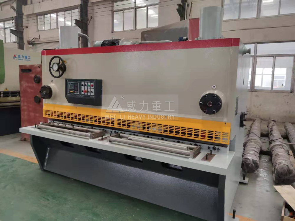 山東威力重工液壓剪板機(jī)廠家