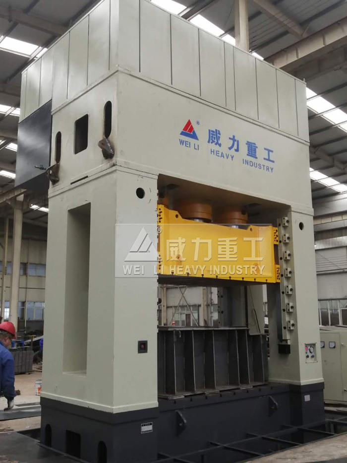 1000噸框架式液壓機(jī)