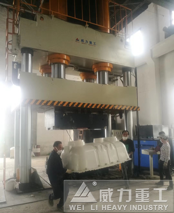 熱壓復(fù)合材料專用四柱液壓機