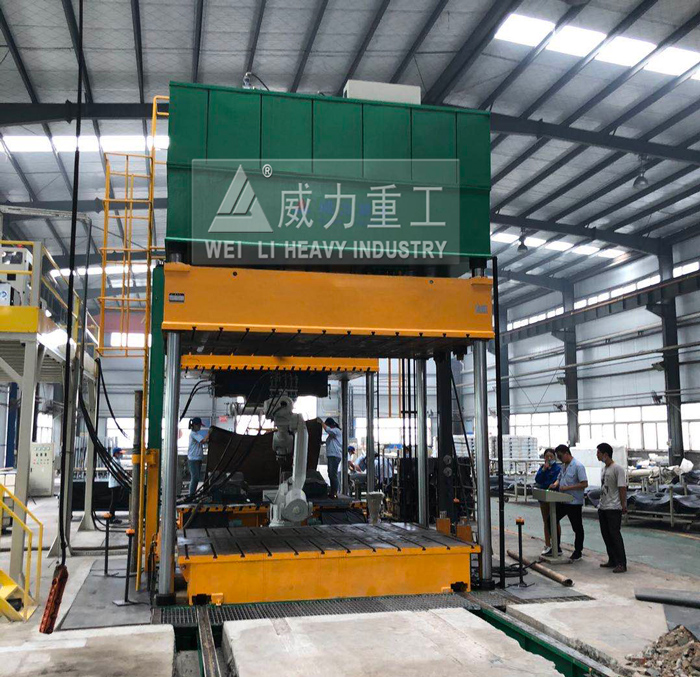 多功能汽車(chē)內(nèi)飾件液壓機(jī)