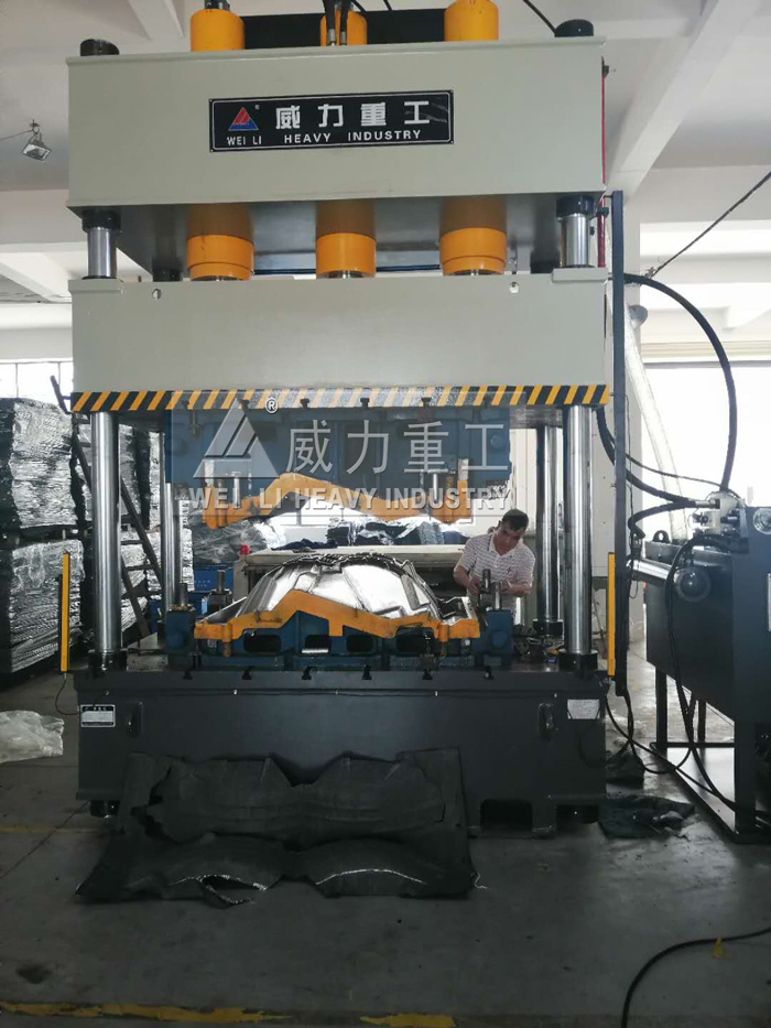 拉伸不銹鋼水箱專用液壓機