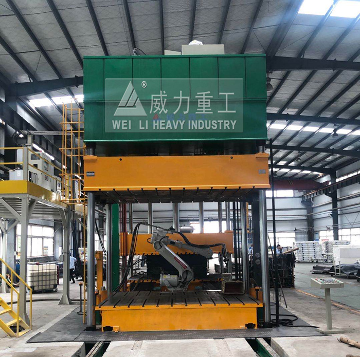 山東威力重工汽車內(nèi)飾件專用液壓機(jī)