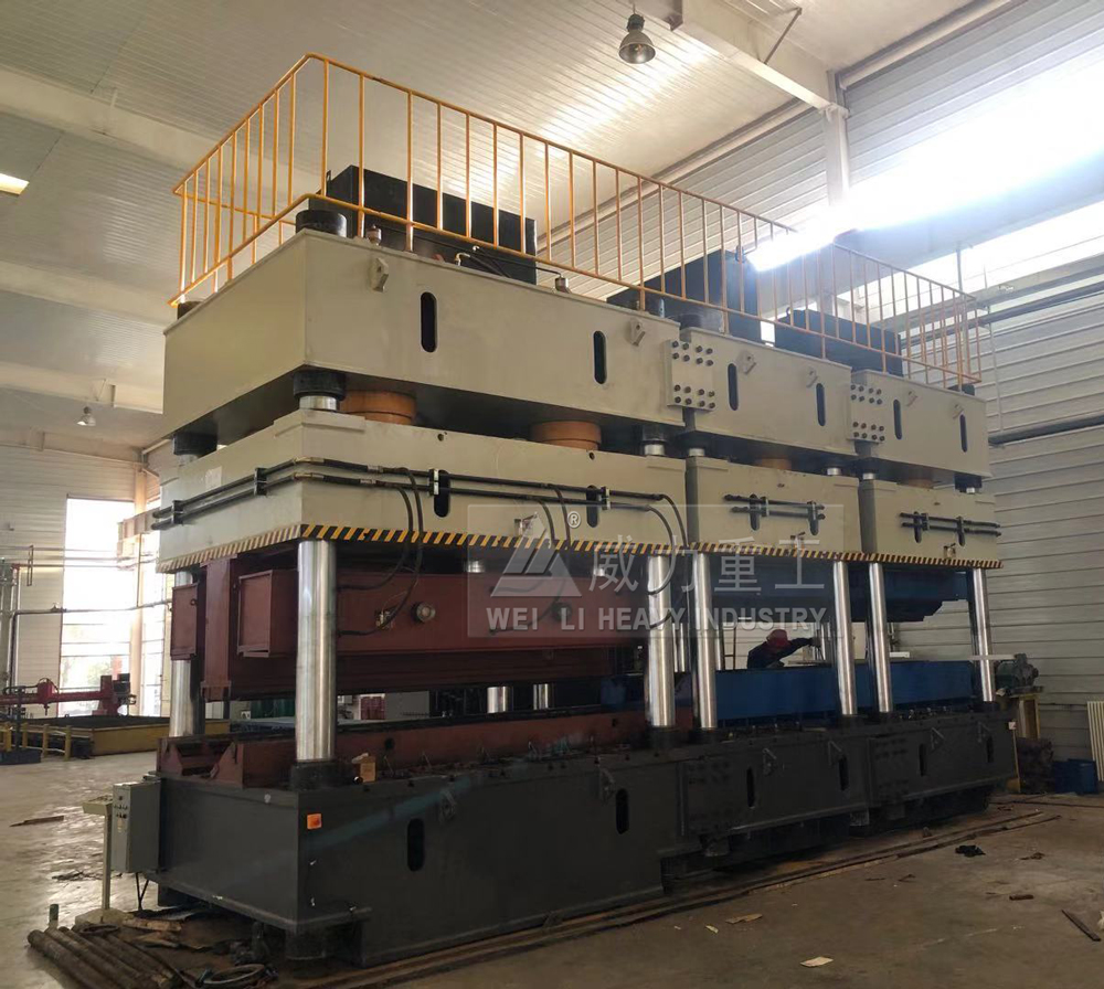 大噸位液壓機多缸多柱