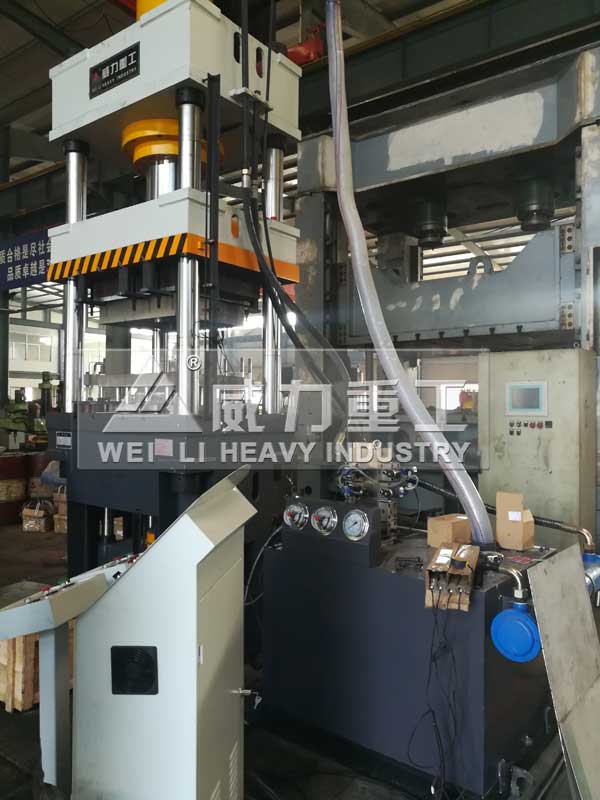 山東威力重工液壓機(jī)型號齊全