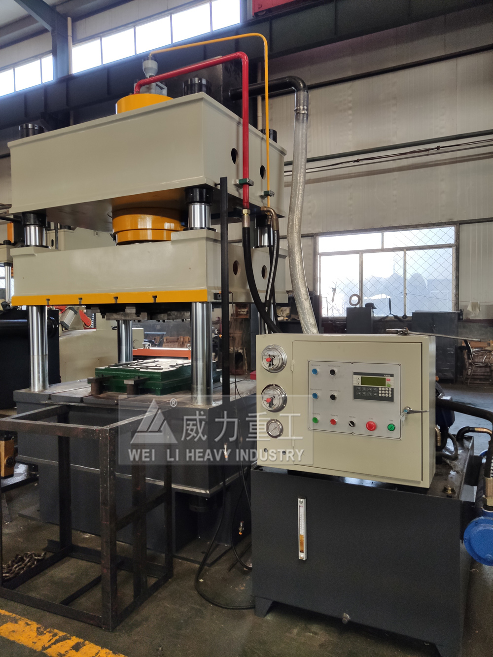 山東威力重工沖壓空調(diào)支架專用液壓機