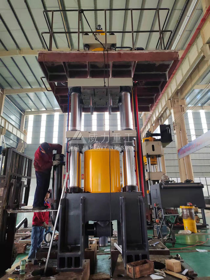 下頂式800噸四柱液壓機(jī)定制