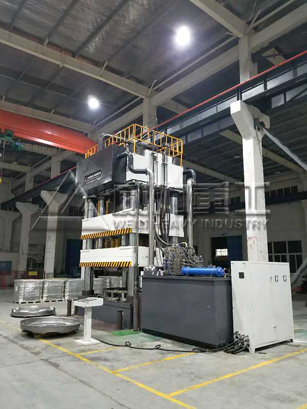 雙工位坩堝液壓機(jī)