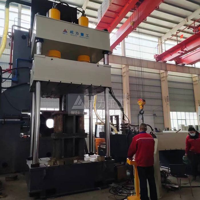 沖壓高速交通護(hù)欄液壓機(jī)生產(chǎn)廠家